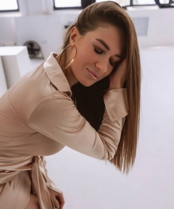 Елизавета, 28 лет, 4 размер груди